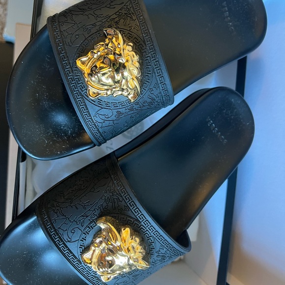 Versace all black brand new slippers. - Picture 3 of 11
